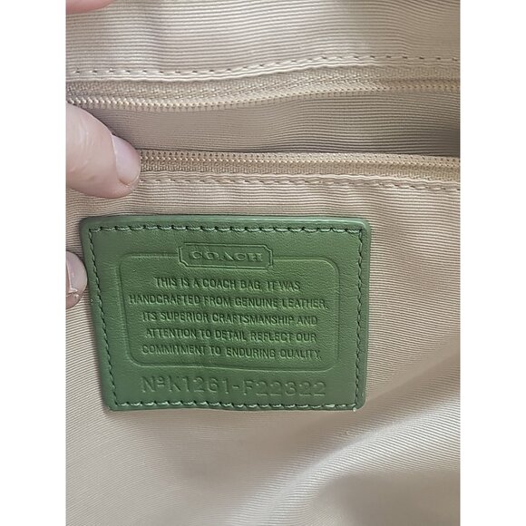 COACH F22322 PEYTON Embossed Green Medium Purse / Hand Bag Flaw - Picture 8 of 11